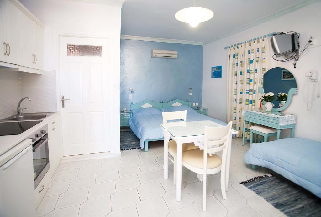 Maria'S Studios Myrties الغرفة الصورة